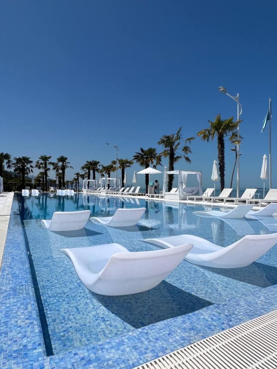 Luxury Oasis Apartment Chakvi Exterior foto