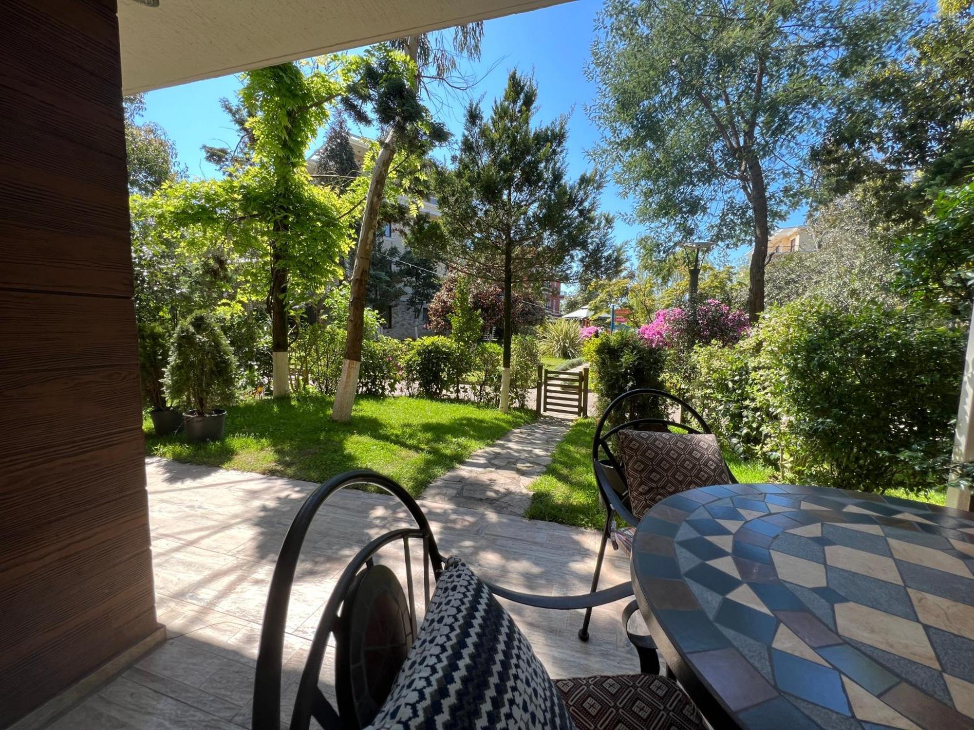 Luxury Oasis Apartment Chakvi Quarto foto